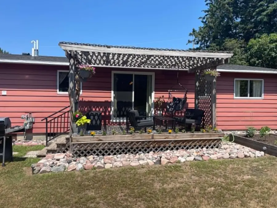 1321 W Violet Rd, Sault Sainte Marie, MI 49783 - #2