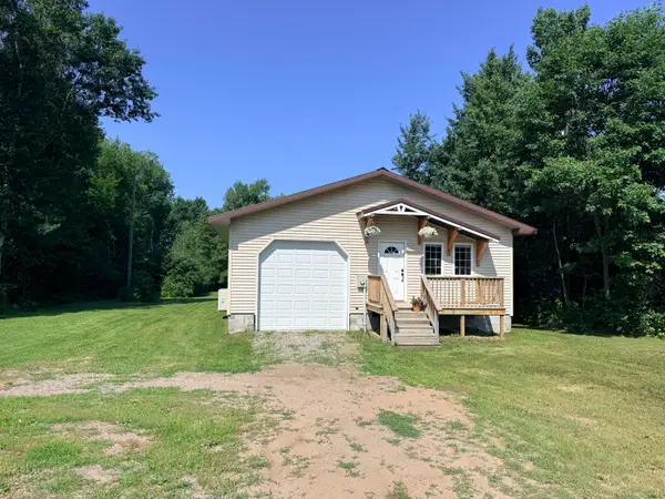 3200 S Radar Rd, Sault Ste Marie, MI 49783
