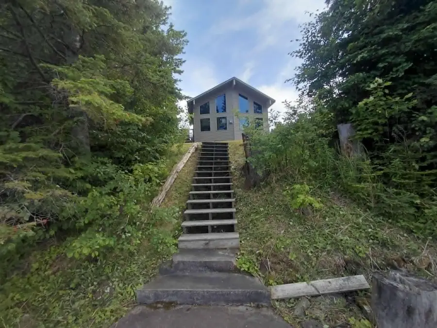 10904 W Lakeshore Dr, Brimley, MI 49715 - #2