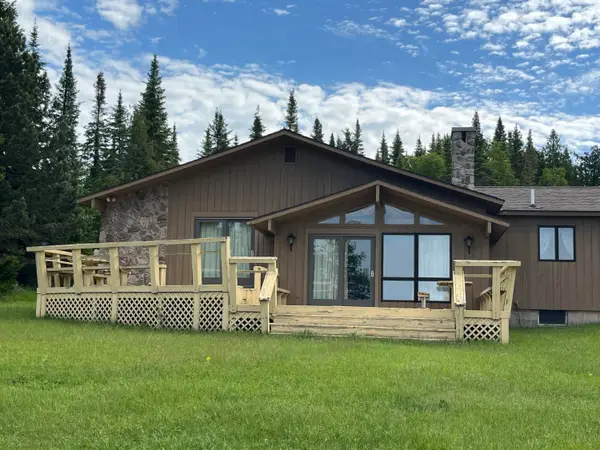 1528 S Forest Ln, Cedarville, MI 49719