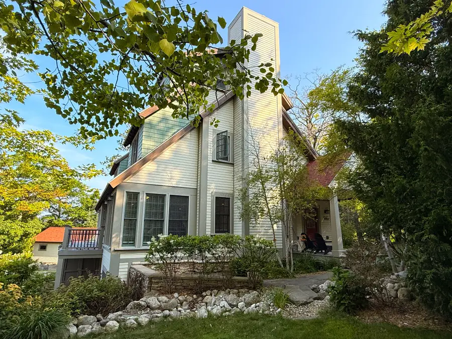 3667 Ridge Rd, Mackinac Island, MI 49757 - #2