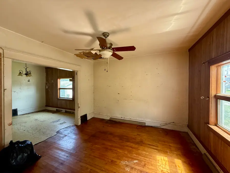 529 Maple St, Sault Ste Marie, MI 49783 - #2