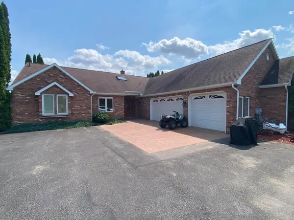 4441 S Nicolet Rd, Sault Ste Marie, MI 49783