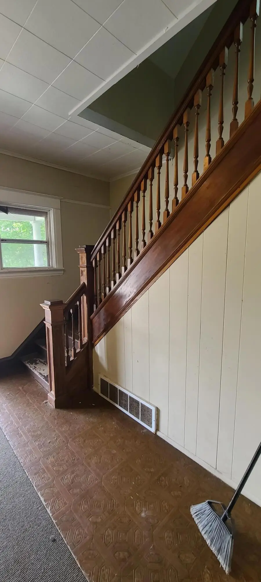 810 Minneapolis St, Sault Ste Marie, MI 49783 - #2