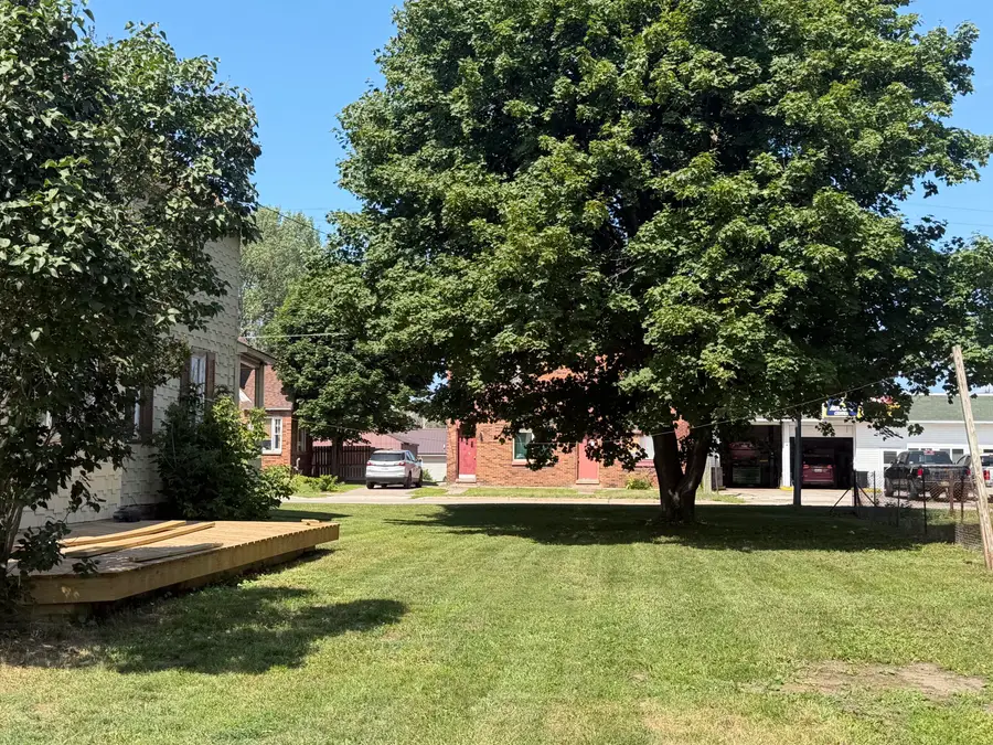 1509 W 4th Ave, Sault Ste Marie, MI 49783 - #3