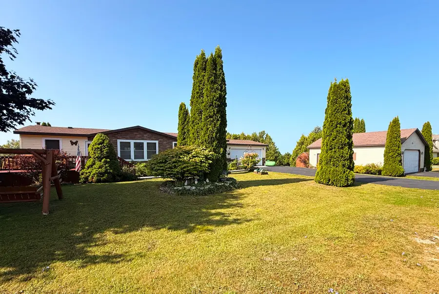 848 N Gros Cap Rd, Saint Ignace, MI 49781 - #2