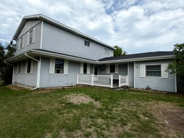 412 W 6 Mile Rd, Sault Sainte Marie, MI 49783 - #2