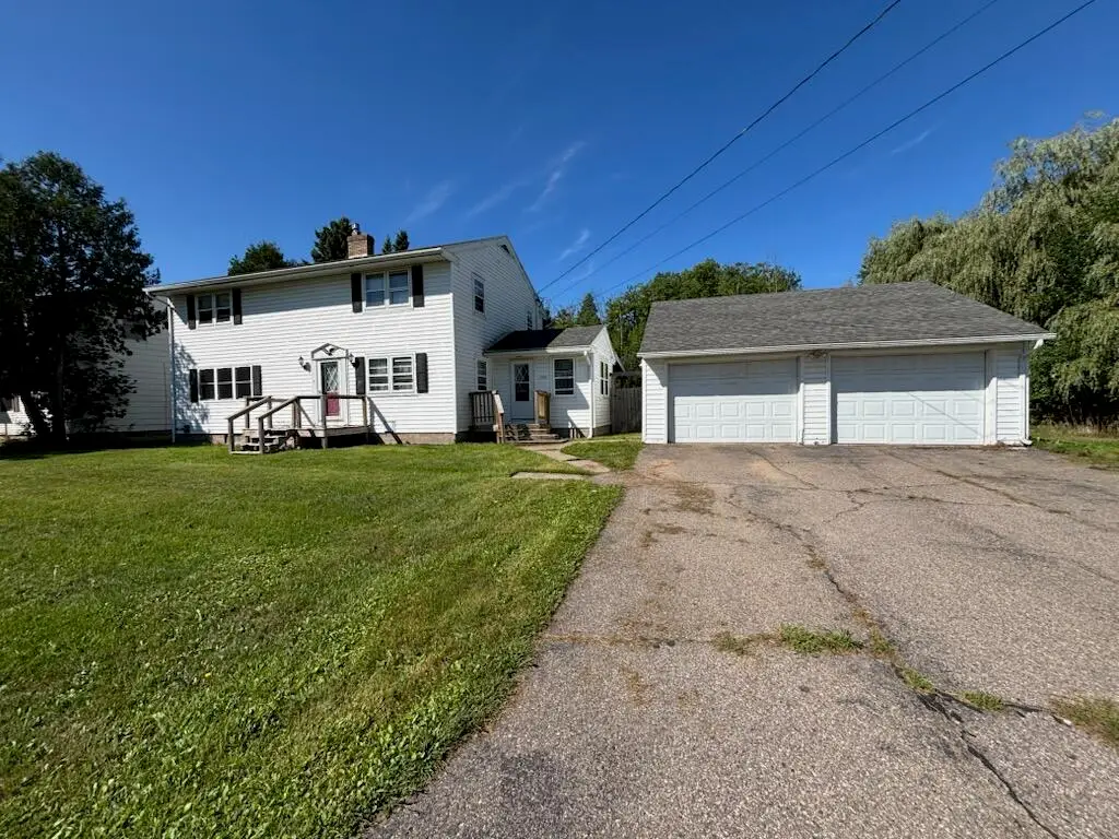 1700 Young St, Sault Ste Marie, MI 49783 - #1