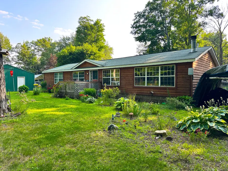 33961 W Huckleberry Lake Rd, Trout Lake, MI 49793 - #2