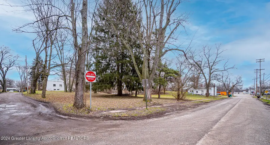 Vl Hillcrest St., Lansing, MI 48910 - Image #3