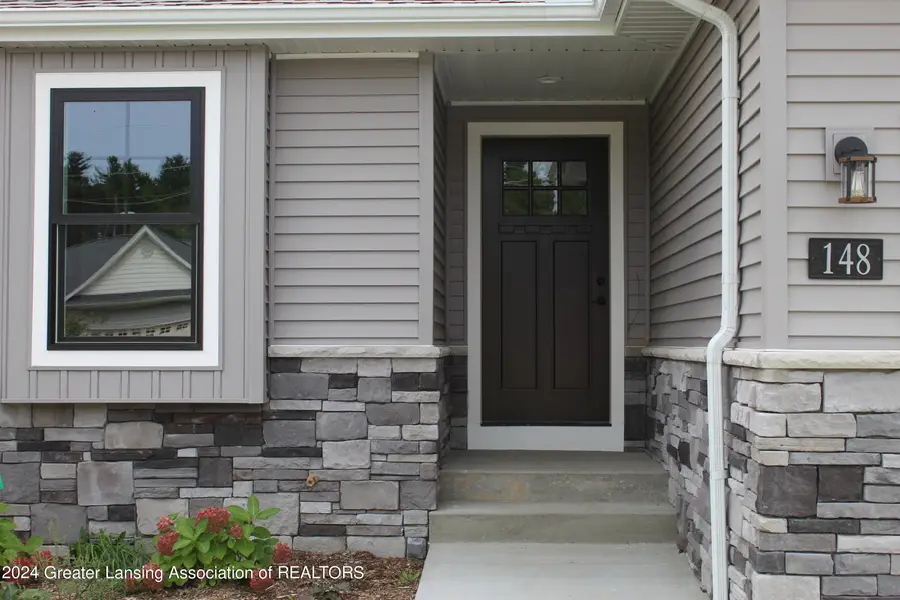 302 Vansickle Drive #35, Charlotte, MI 48813 - Image #3