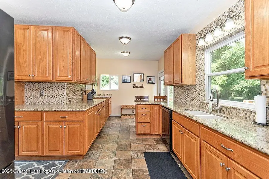 2689 Narrow Lake Road, Charlotte, MI 48813 - Image #3