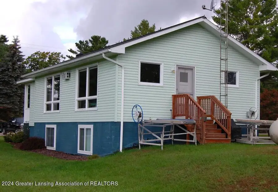 4310 E Burt Lake Road, Cheboygan, MI 49721 - Image #2