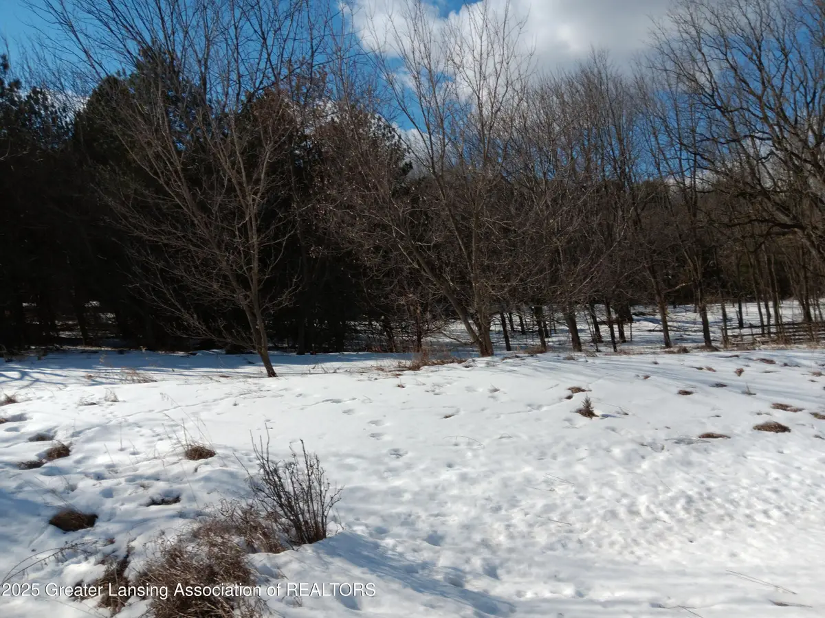 54 Bennington Greens, Owosso, MI 48867 - Image #1