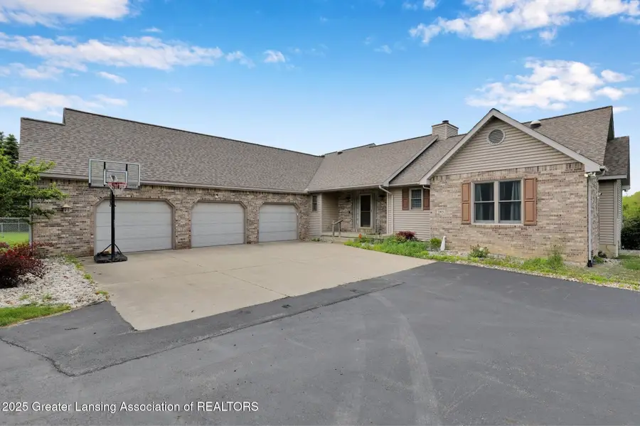 345 Linn Road, Williamston, MI 48895 - Image #3