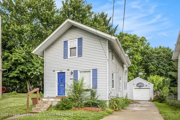 1422 Redwood Street, Lansing, MI 48915