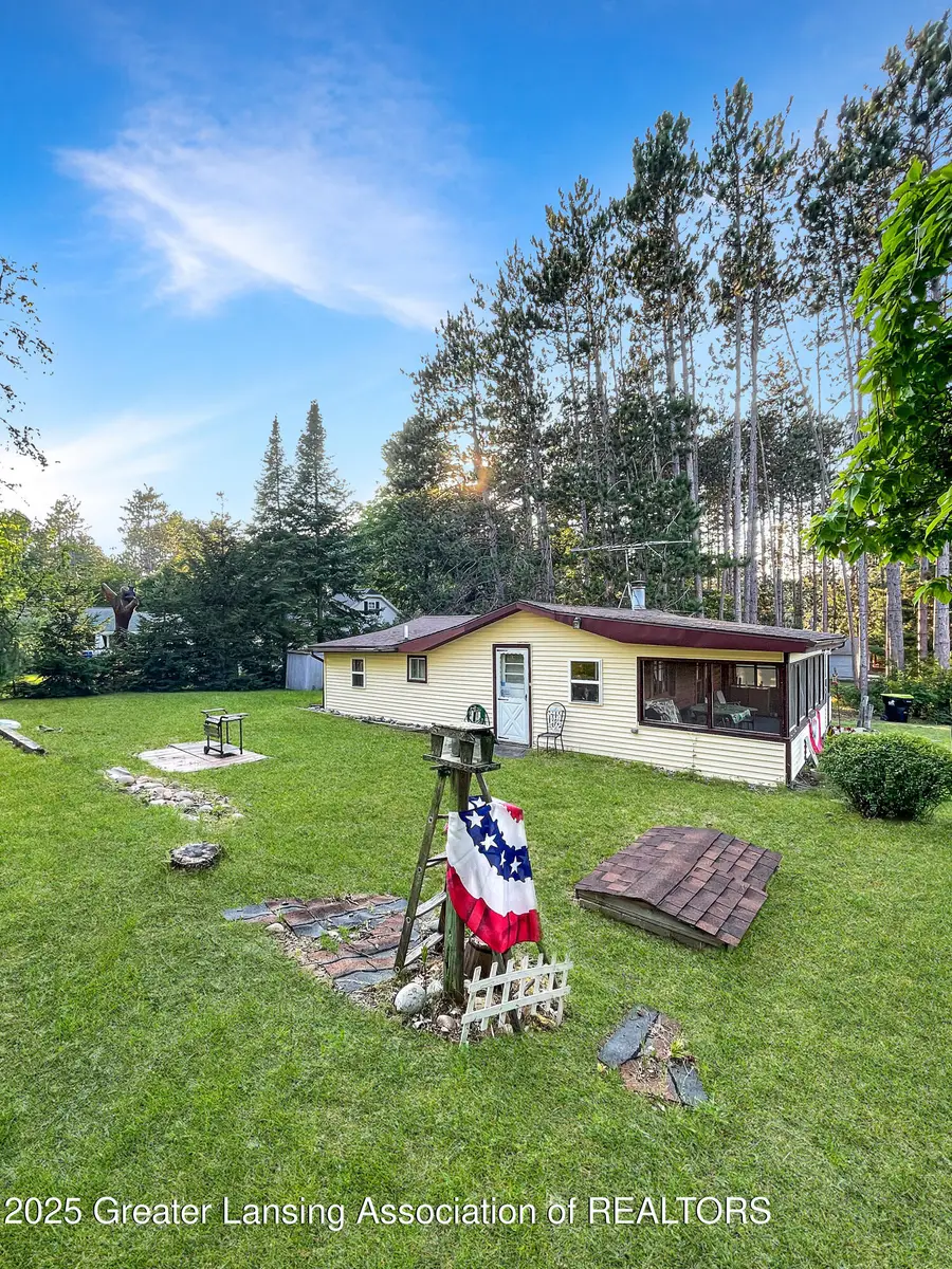 103 Norway Road, Roscommon, MI 48653 - Image #2