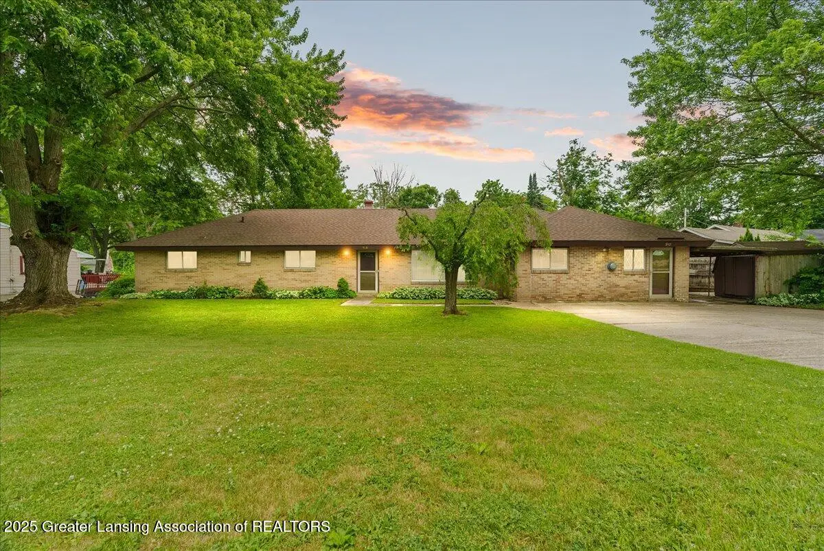 918 Bon Air Road, Lansing, MI 48917 - Image #1