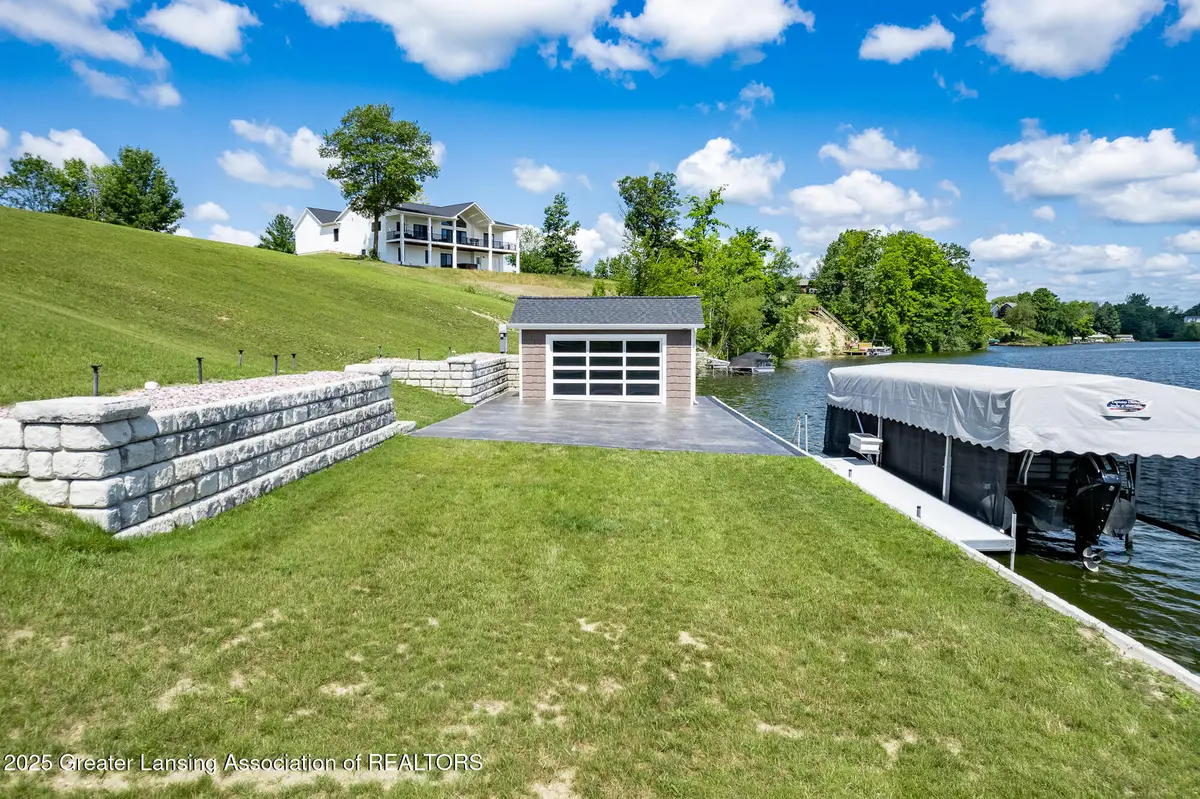 11029 Lakeside Drive, Perrinton, MI 48871 - Image #1