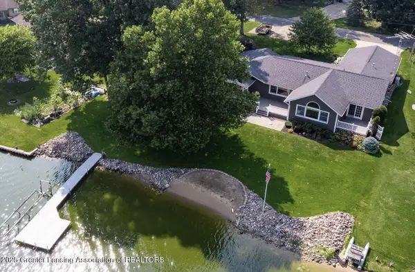 4813 Lakeside Drive, Perrinton, MI 48871