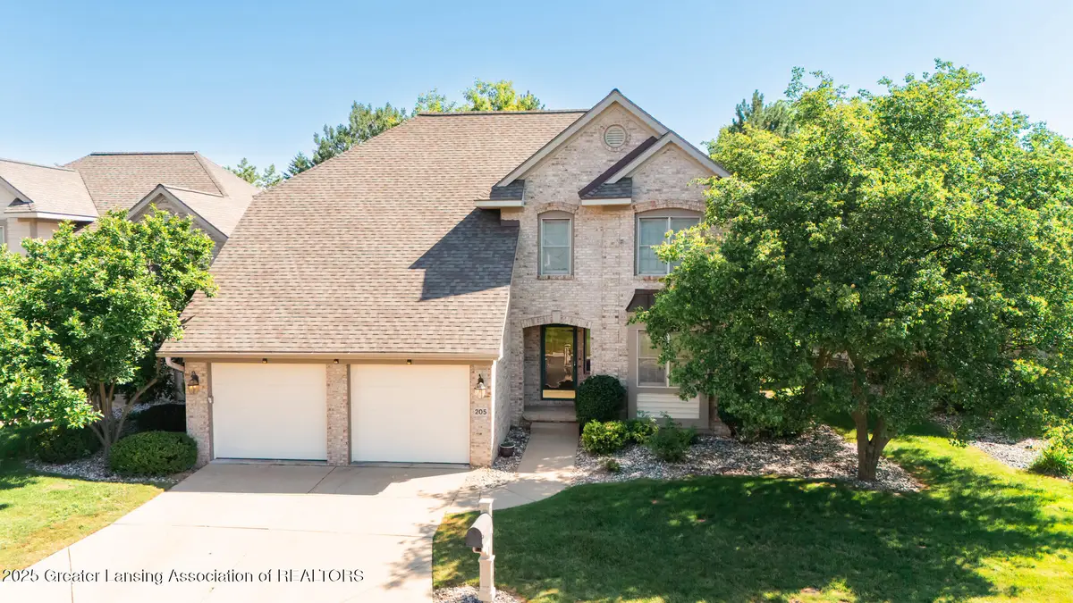 205 Geneva Circle, Lansing, MI 48917 - Image #1