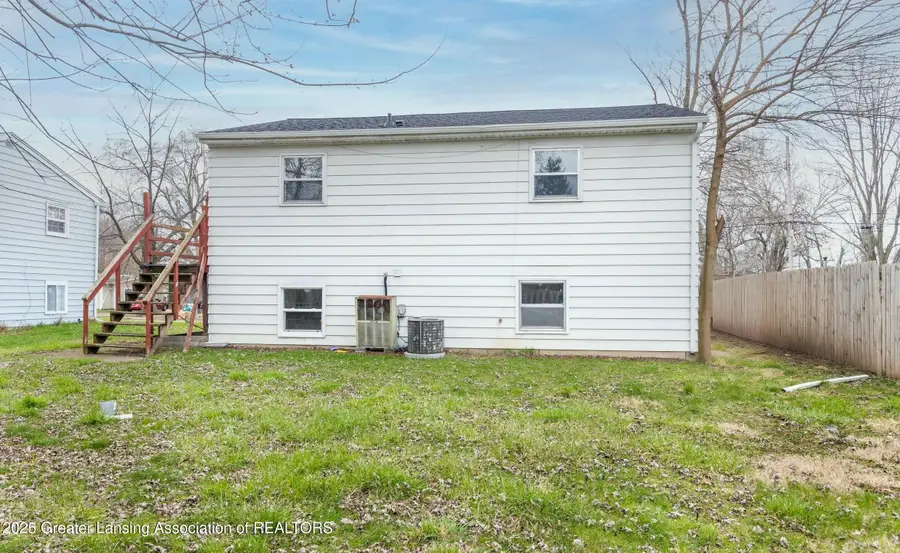 5026 Delray Drive, Lansing, MI 48910 - Image #2