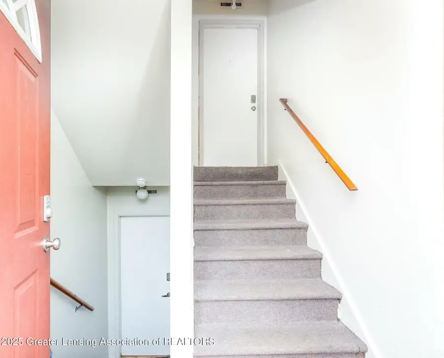 5026 Delray Drive, Lansing, MI 48910 - Image #3