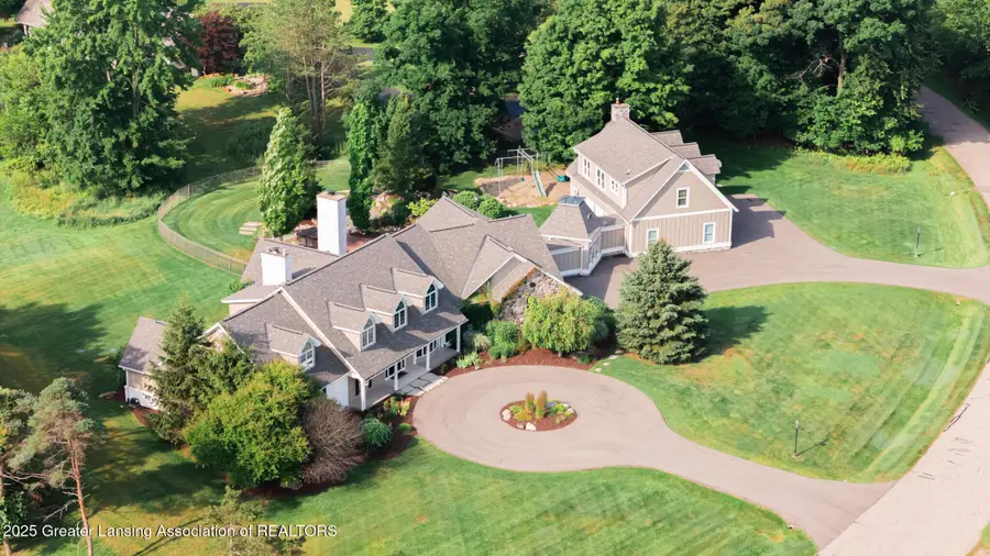 325 Wind-n-wood Drive, Okemos, MI 48864 - Image #3