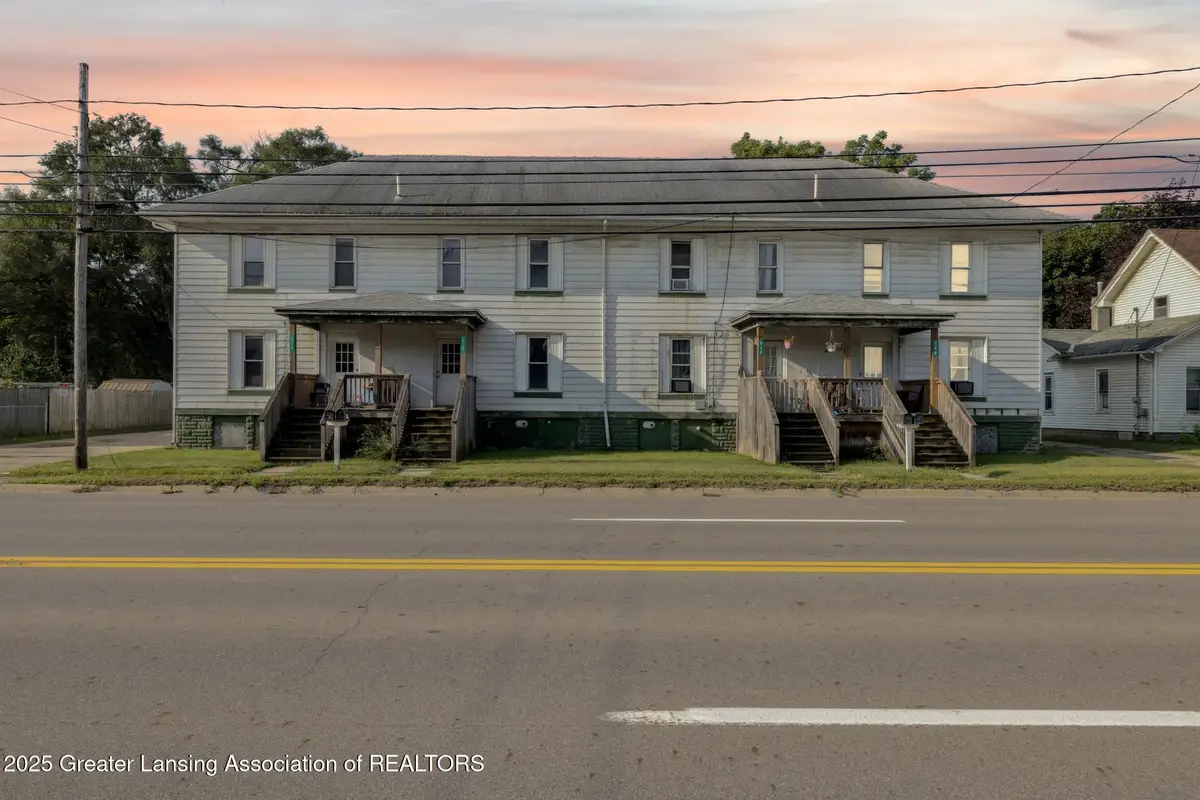 808 Corunna Avenue, Owosso, MI 48867 - Image #1