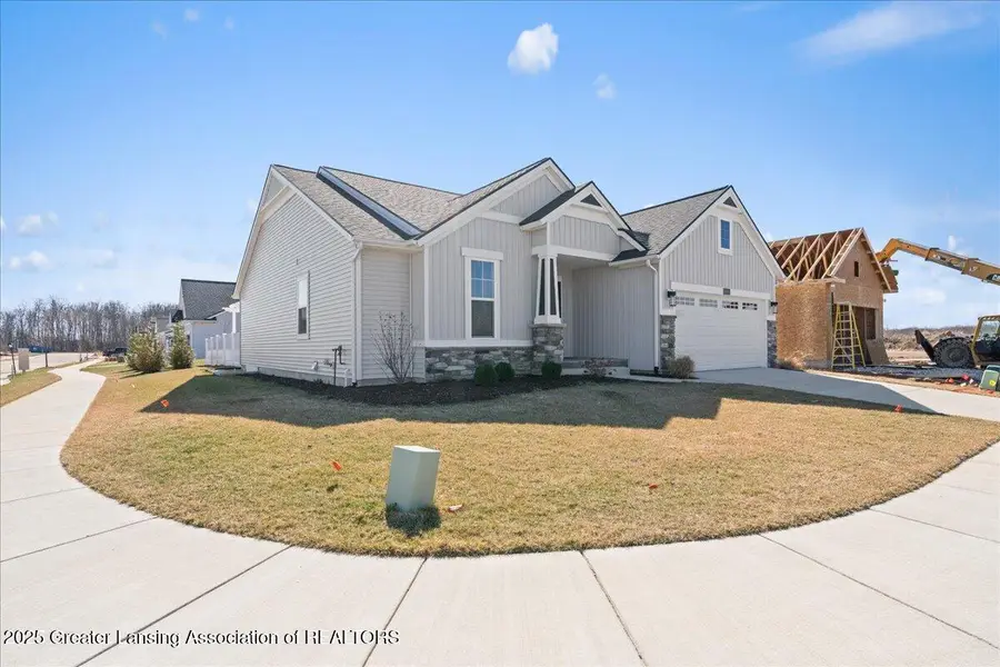 6694 Castleton Drive, Grand Ledge, MI 48837 - Image #3