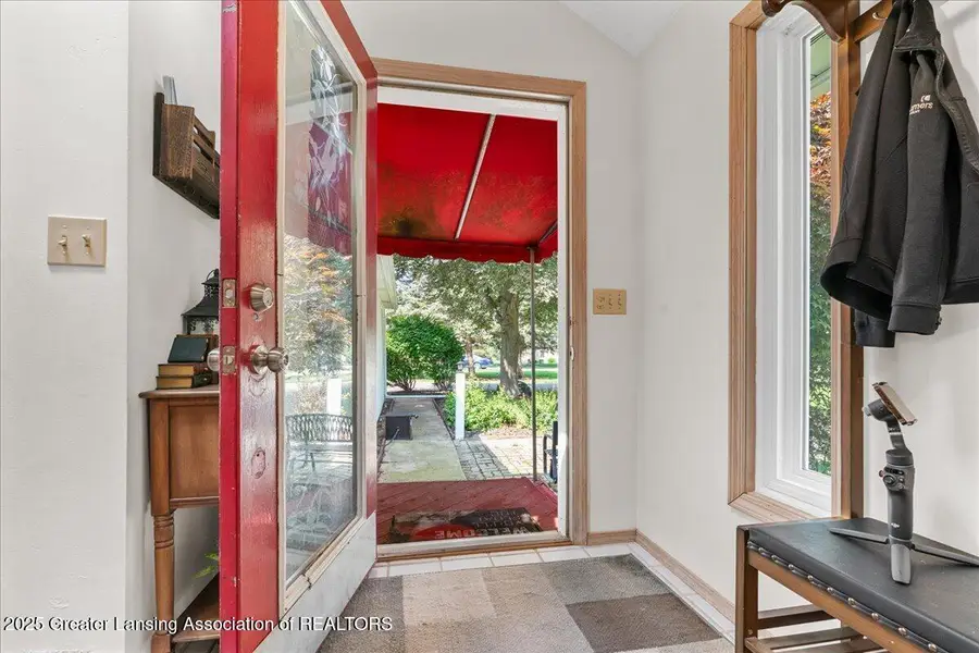 2015 Sunset Drive, Owosso, MI 48867 - Image #3