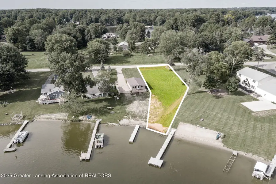 17 S Skyline Drive, Perrinton, MI 48871 - Image #2