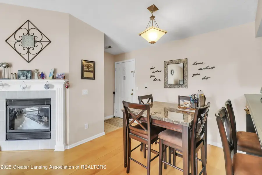 814 Carom Circle, Mason, MI 48854 - Image #2