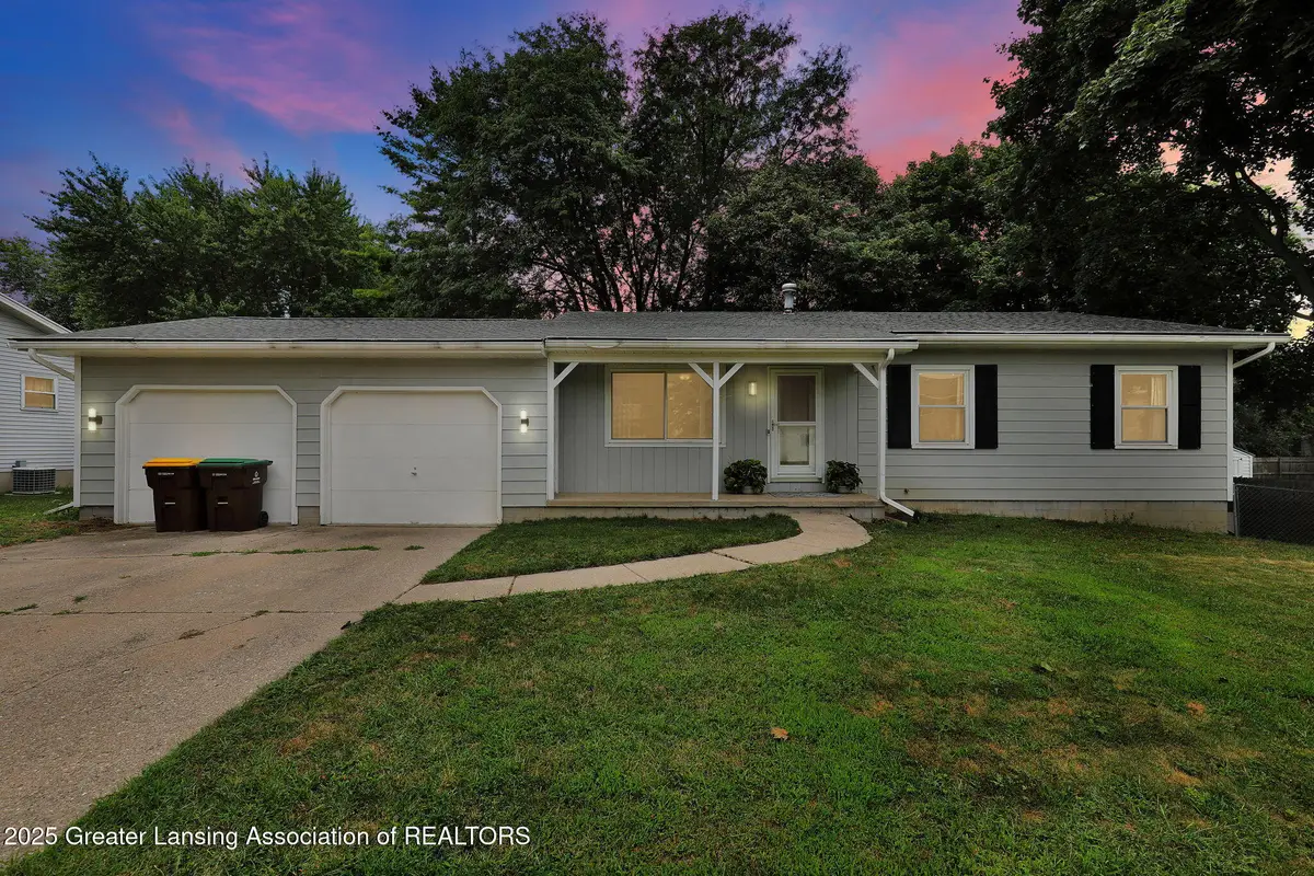 918 Harvest Lane, Lansing, MI 48917 - Image #1