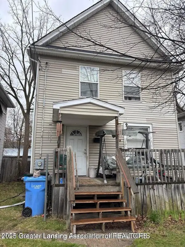 1017 W Genesee Street, Lansing, MI 48915