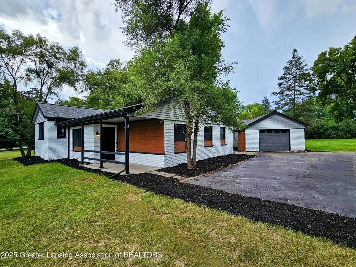 7110 Commerce Road, West Bloomfield, MI 48324 - Image #1