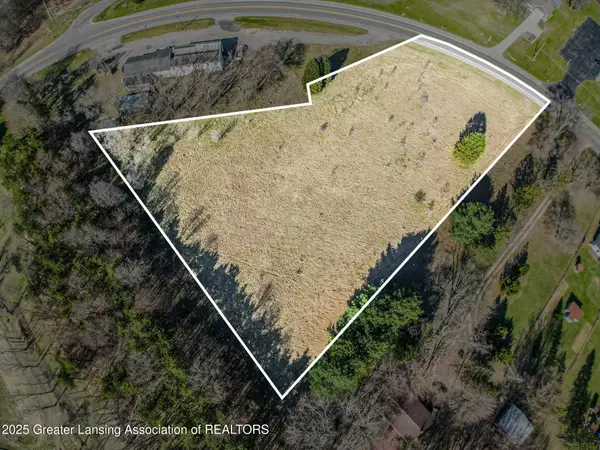 0 M-52, Stockbridge, MI 49285