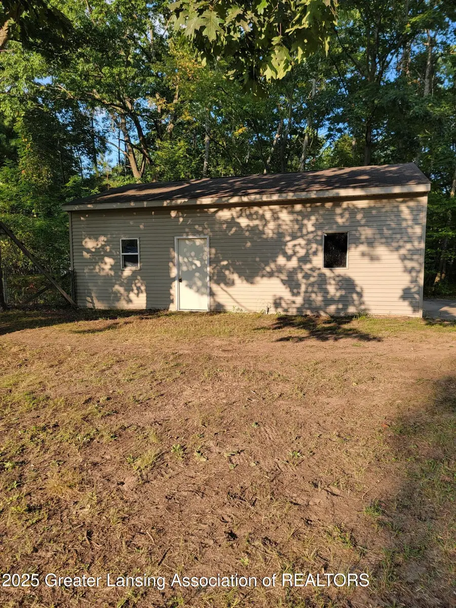 1301 Charlebois Drive, Beaverton, MI 48612 - Image #3