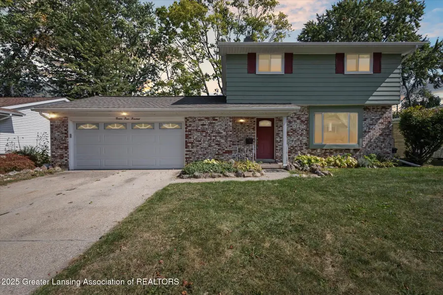 2400 Leon Avenue, Lansing, MI 48906 - Image #2