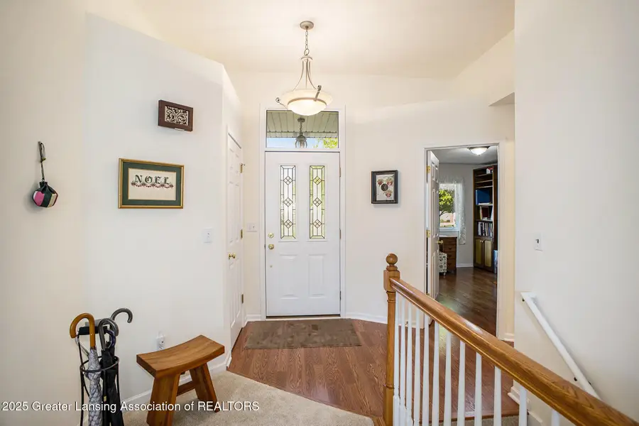 7635 Blue Spruce Lane, Lansing, MI 48917 - Image #3