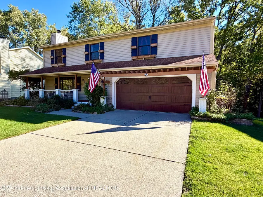 229 Williamsburg Road, Lansing, MI 48917 - Image #2