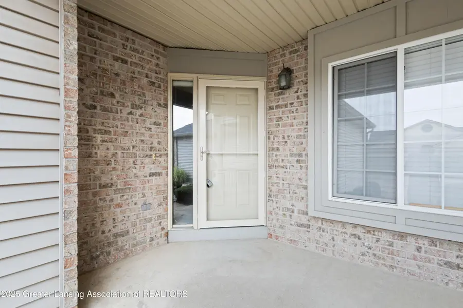 1833 Willow Creek Drive, Lansing, MI 48917 - Image #3