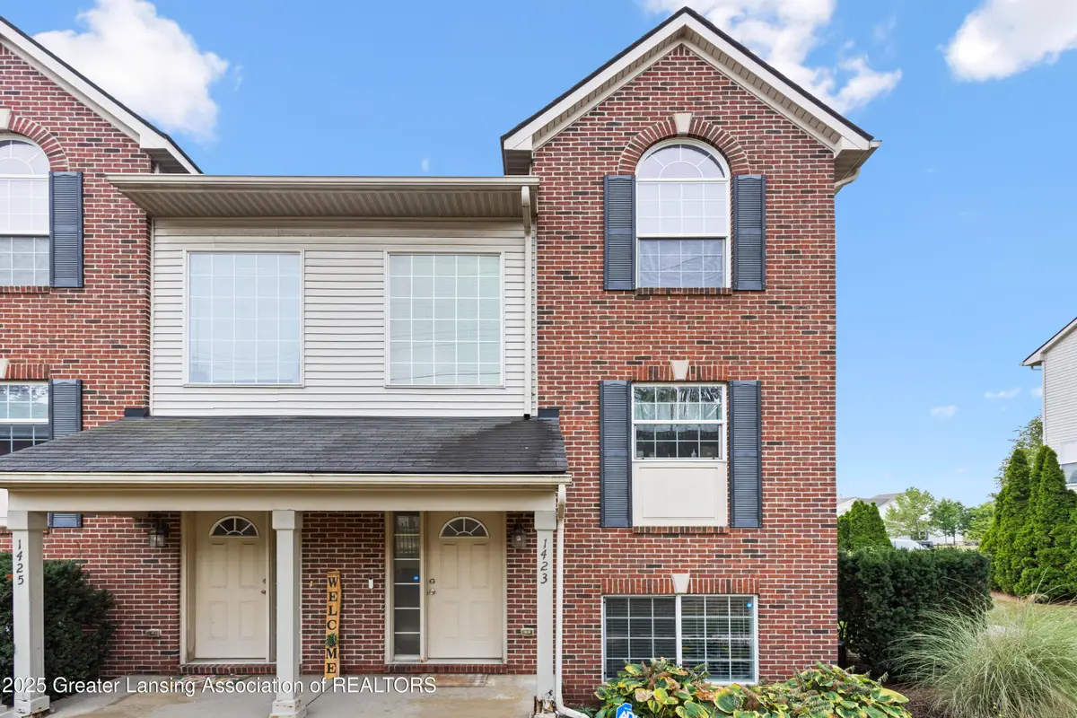 1423 Academy Lane, Lansing, MI 48906 - #1