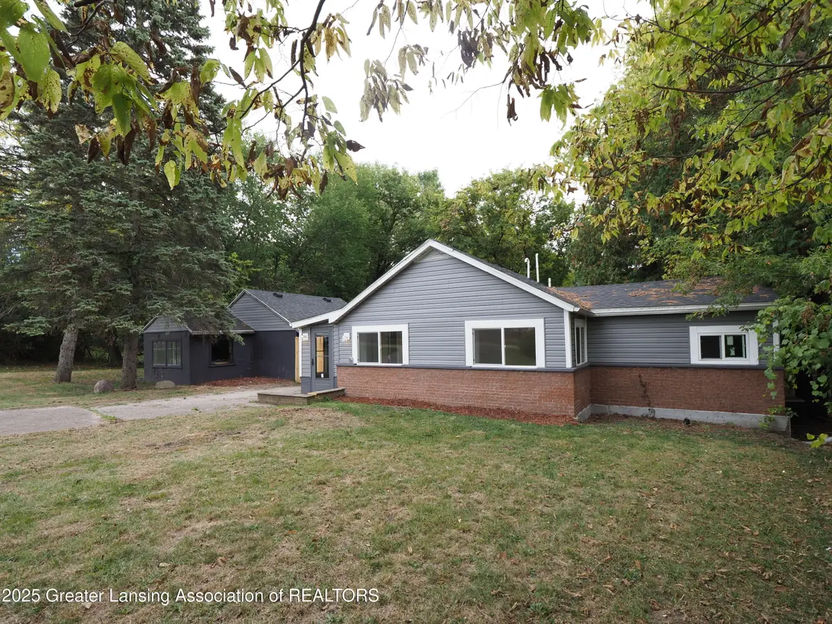 627 W Frederick Avenue, Lansing, MI 48906 - Image #1