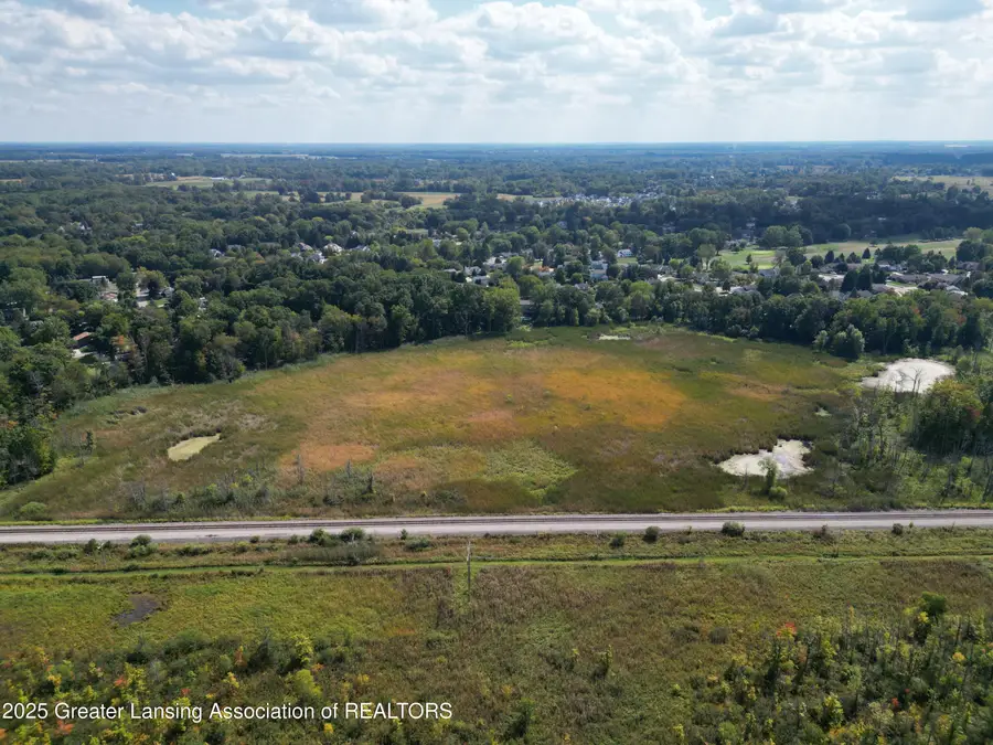 6003 Green Road, Haslett, MI 48840 - Image #2