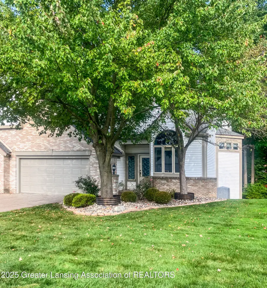 1205 Woodmeadow #201, Lansing, MI 48917 - Image #2