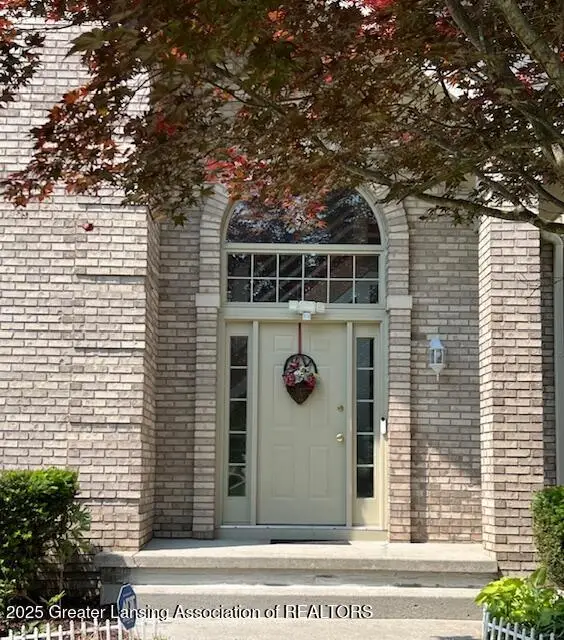 3555 Breezy Point Drive, Okemos, MI 48864