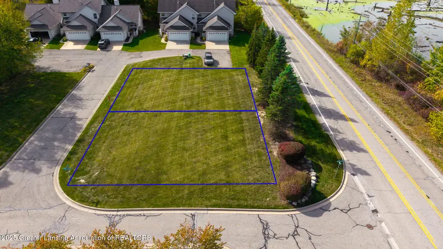 1108 W Maide Marian's Court, Williamston, MI 48895 - Image #2