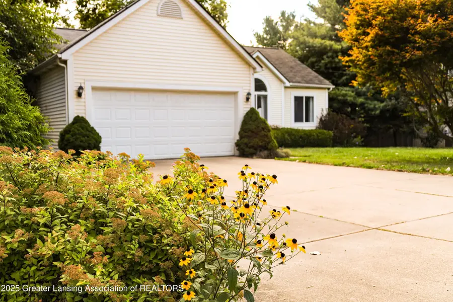 6343 Towar Avenue, East Lansing, MI 48823 - Image #2