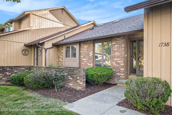 1738 Willow Creek Drive #63, Lansing, MI 48917